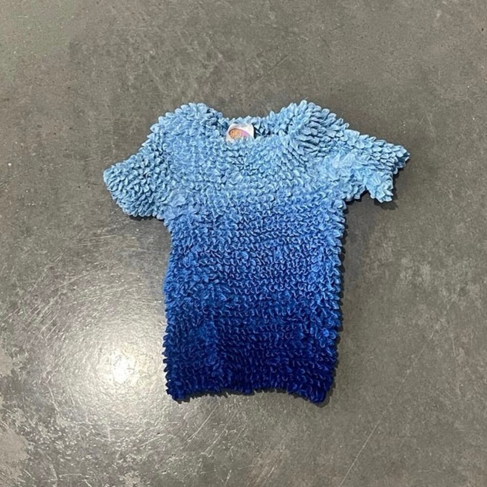 Y2K Vintage Women's Blue scrunch top authentic size one size ombre